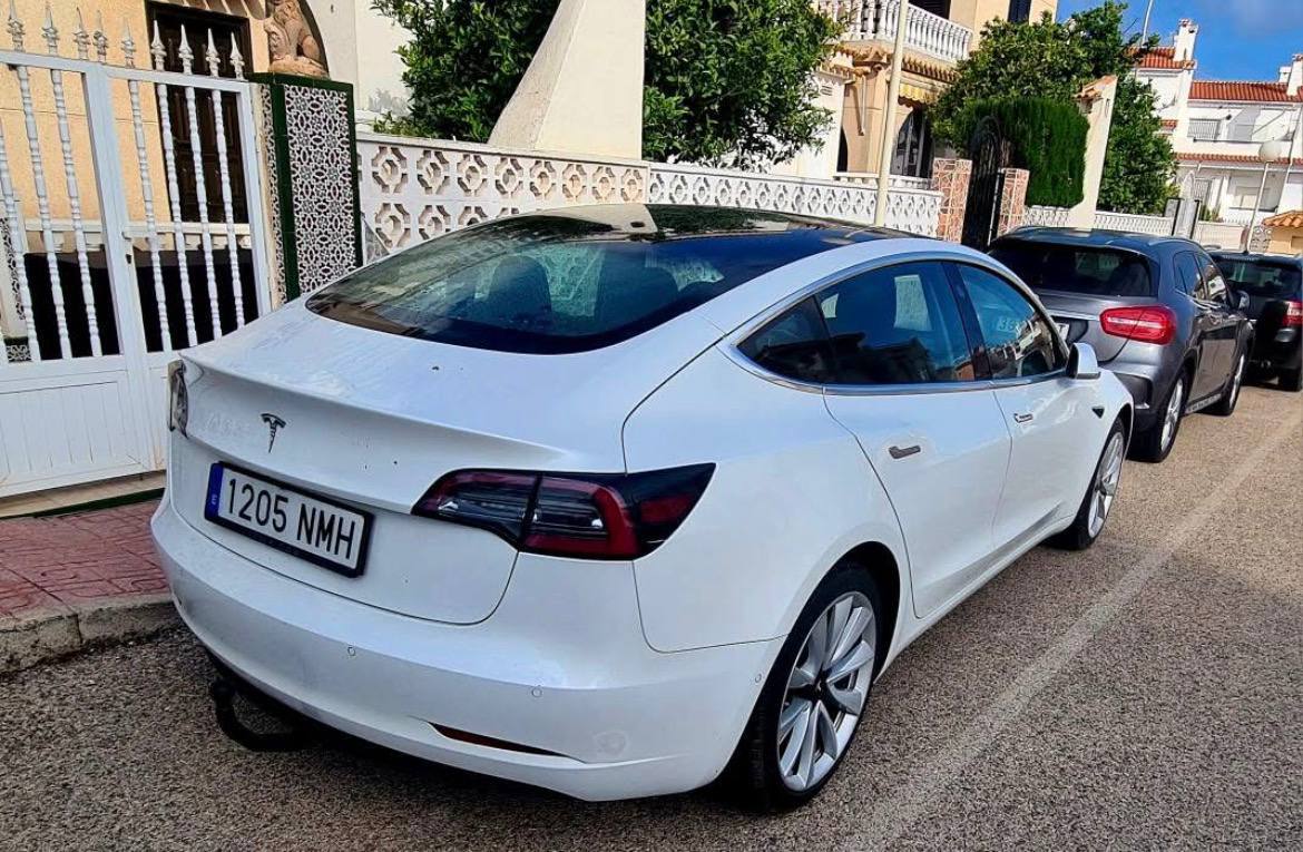 Tesla Model 3 Standard Range