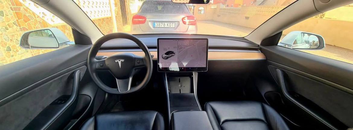 Tesla Model 3 Standard Range