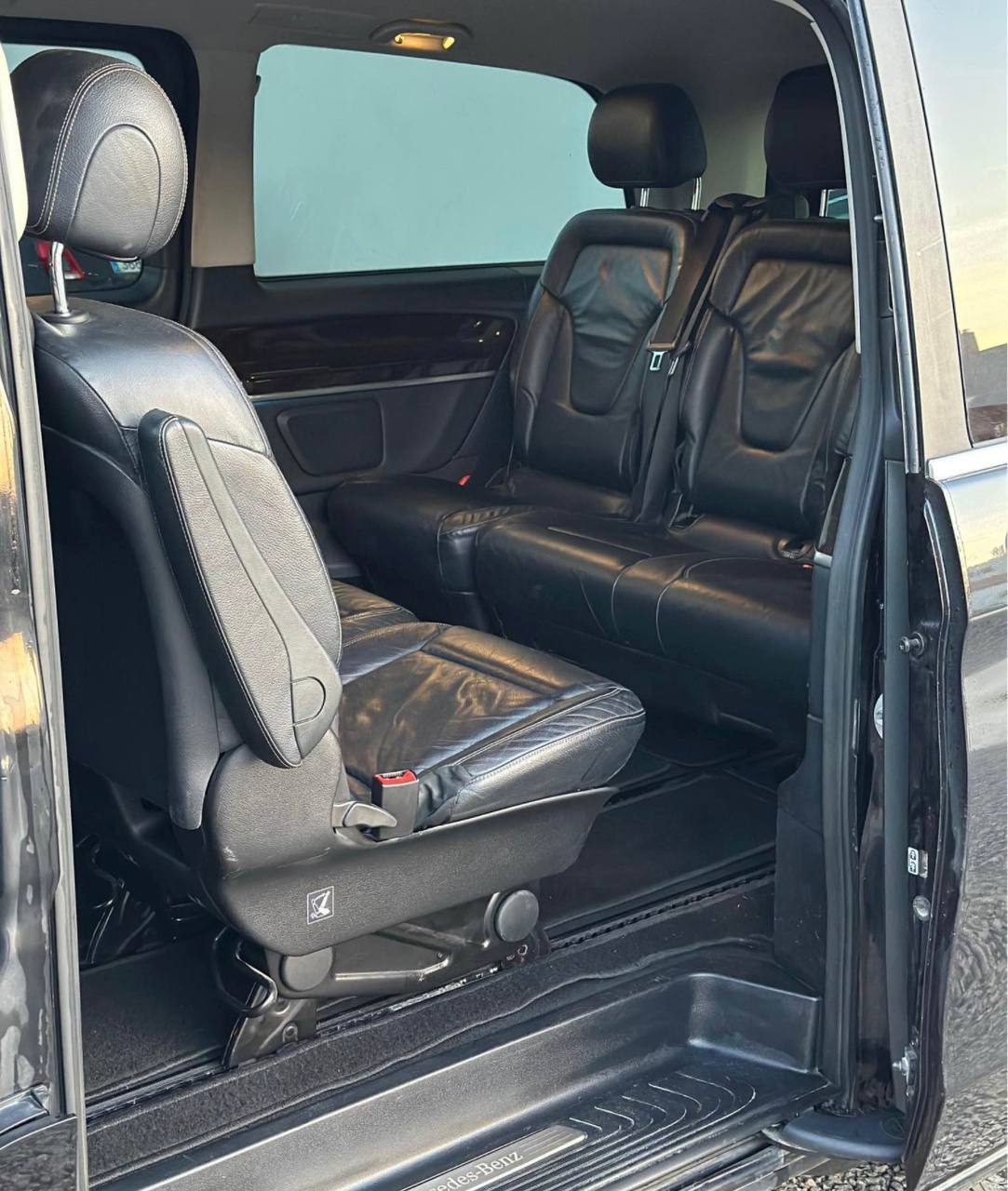 Mercedes-Benz V-Class 220 CDI Avantgarde 2014