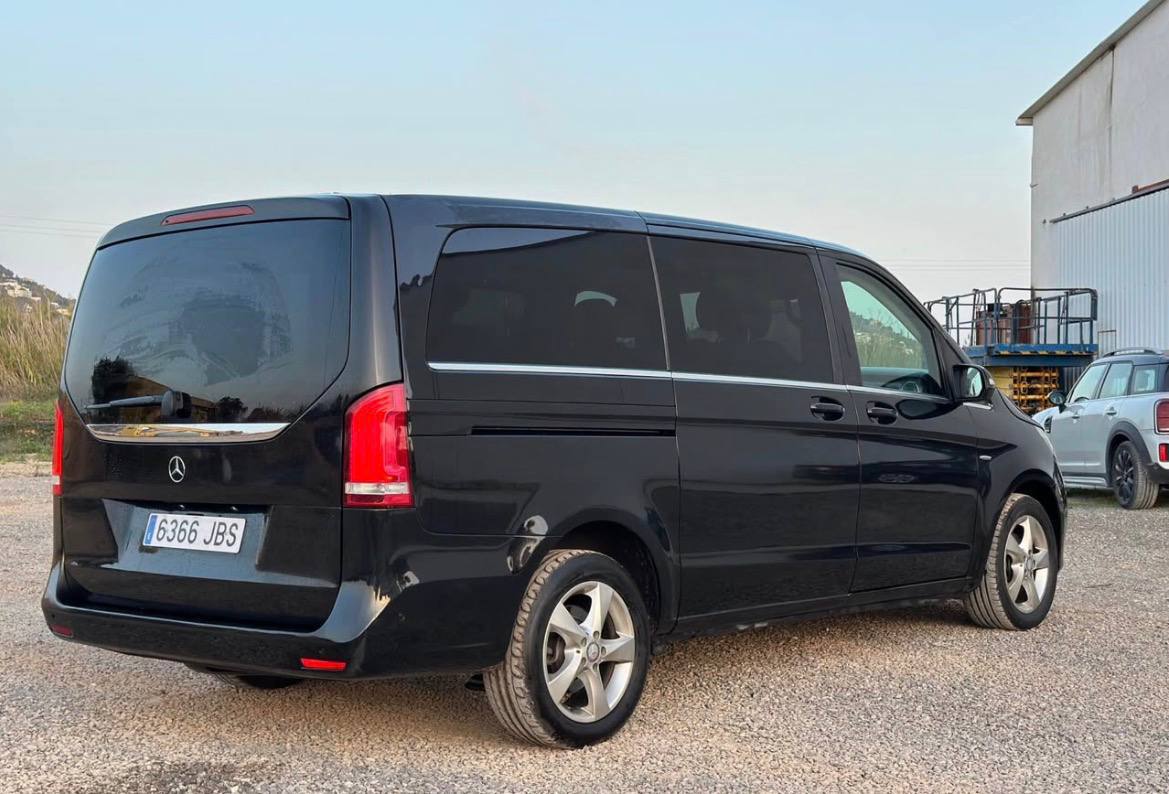 Mercedes-Benz V-Class 220 CDI Avantgarde 2014
